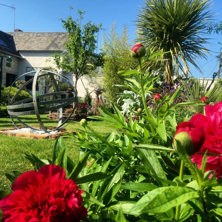 Le Grenier Du Jardin Bed & Breakfast Pontorson Dış mekan fotoğraf